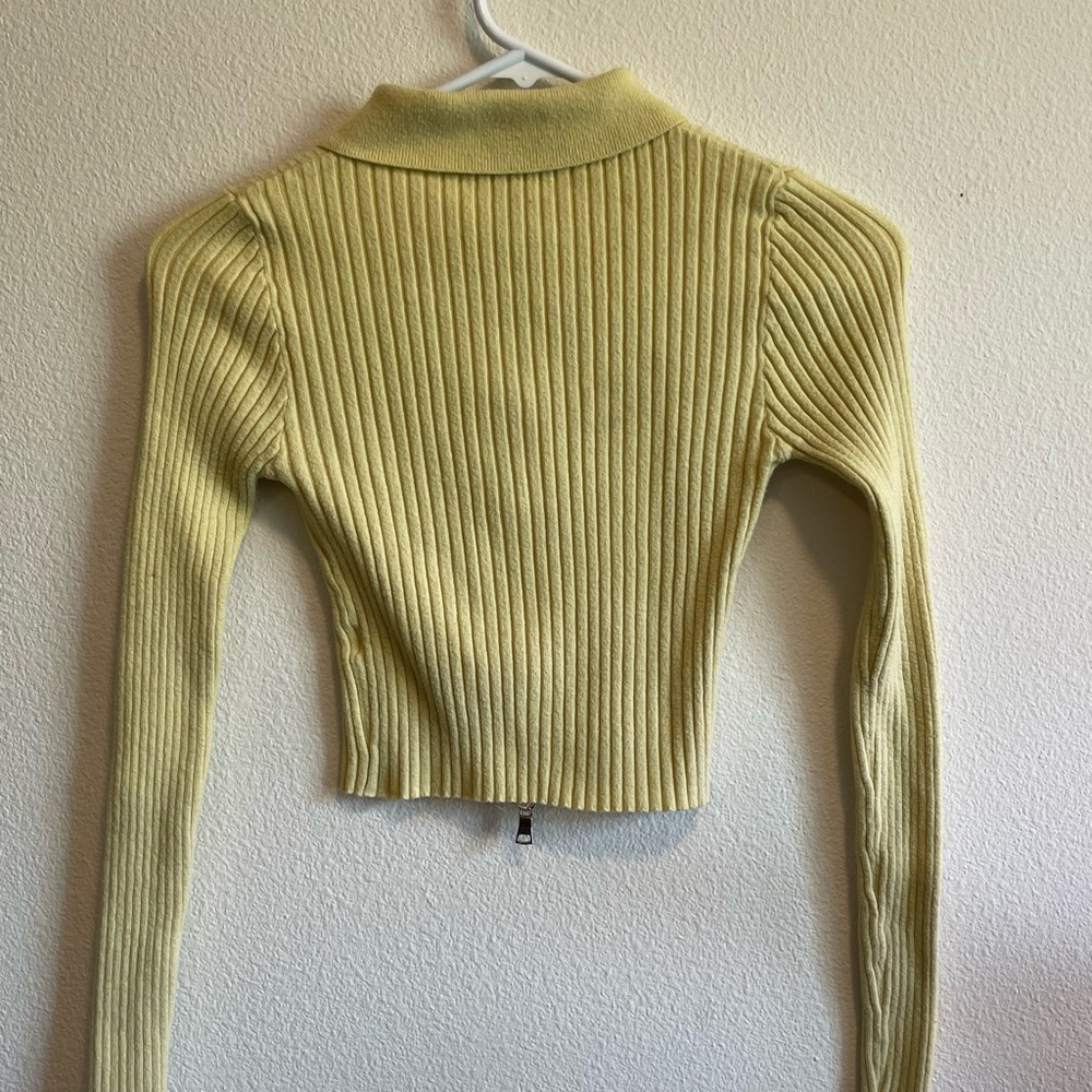 Yellow Collared Sweater - Picture 2 of 3